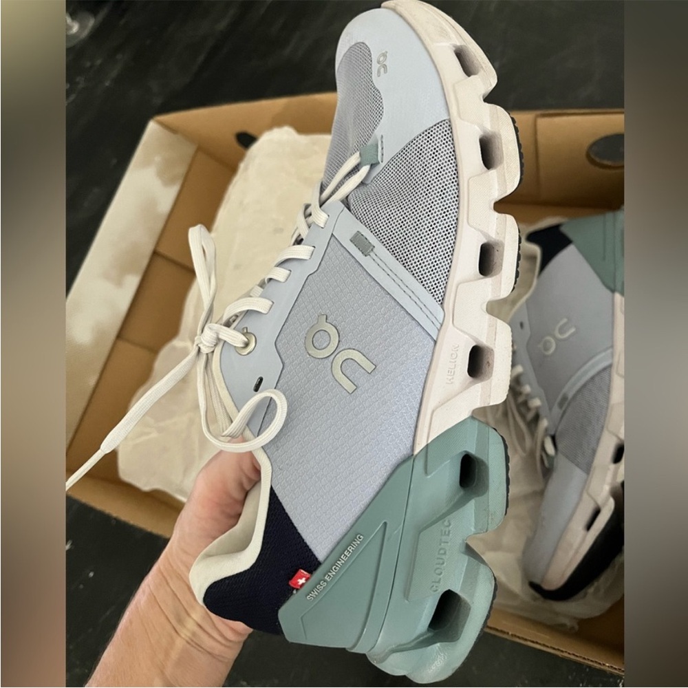 On Running Cloudflyer 4
Nimbus Cobble Tennis Shoes - Picture 3 of 15